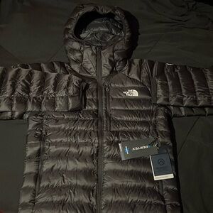 Men’s North Face Puffer Jacket